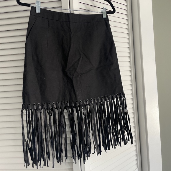 Vintage Black Skirt with Leather Fringes- No Brand- Fits like a Small - Picture 1 of 4